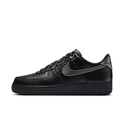 Nike Air Force 1 スニーカー　ローカット　レザー　厚底　ブラック Nike Air Force 1 '07 Men's Shoes. Nike.com